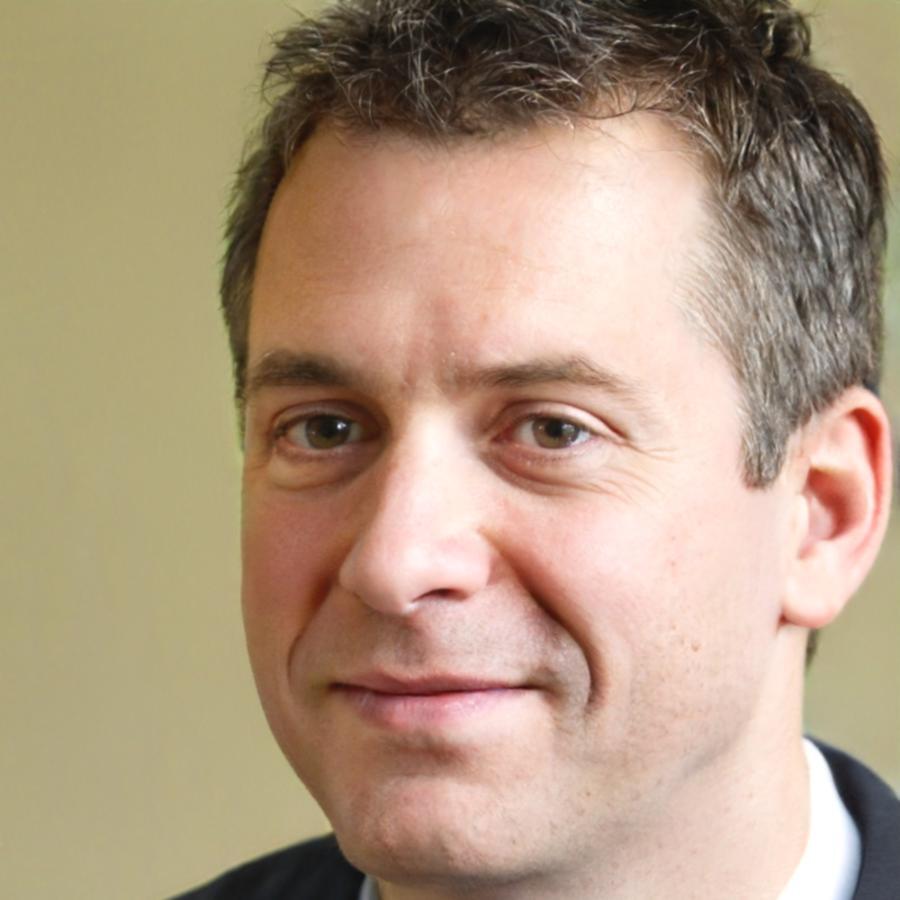 Rizal Firmansyah, Data Specialist di Focusra